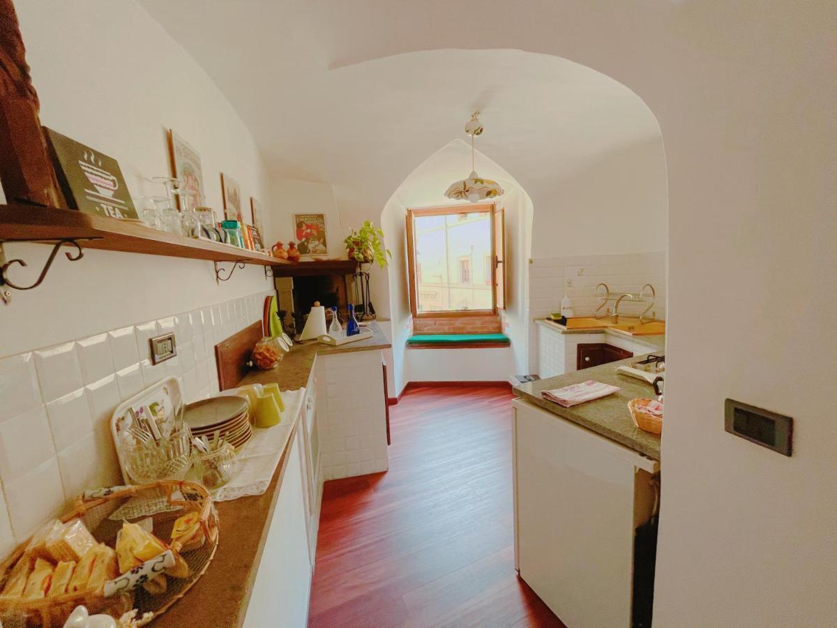 B&B Chiostro San Marco Tarquinia Bagian luar foto